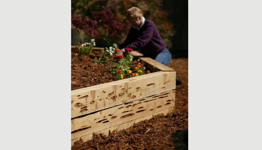 Looking forward to spring when the weather gets warmer and you can finally start on those spring gardening projects you've been dreaming about? Rustic Lumber offers a variety of wood and timber products that can help you make those dreams real.
